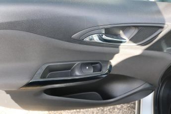 Vauxhall Corsa i Turbo ecoTEC Design