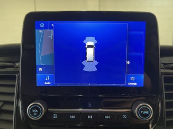 Ford Tourneo Custom 2.0 320 EcoBlue Zetec Minibus Double Cab 5dr Diesel Auto L1 Euro