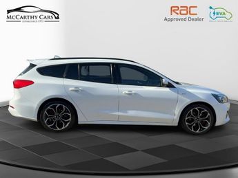 Ford Focus T EcoBoost ST-Line X