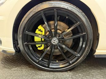 Volkswagen Golf 2.0 TSI BlueMotion Tech R Hatchback 5dr Petrol DSG 4Motion Euro 