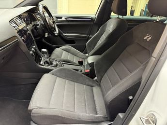 Volkswagen Golf 2.0 TSI BlueMotion Tech R Hatchback 5dr Petrol DSG 4Motion Euro 