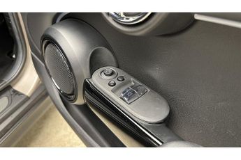 MINI Electric Hatch Cooper SE Collection Edition