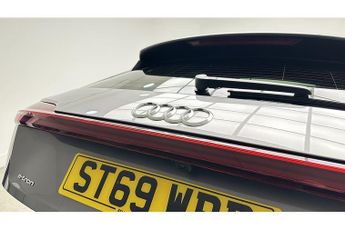 Audi e-tron 