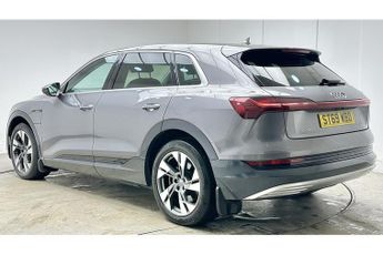 Audi e-tron 