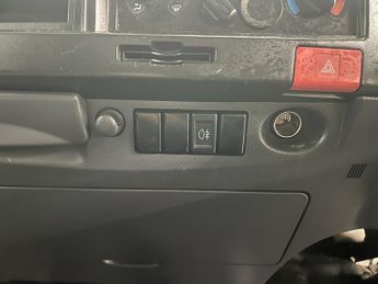 Isuzu Grafter 1.9 Tipper Automatic Diesel 1.9 2dr