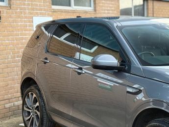 Land Rover Discovery Sport P200 MHEV R-Dynamic S