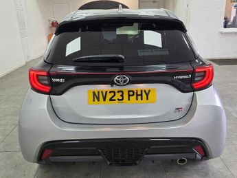 Toyota Yaris VVT-h GR SPORT