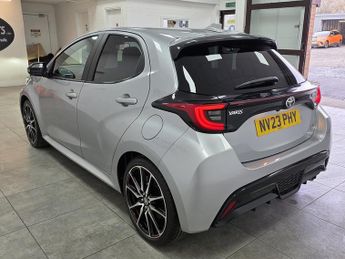 Toyota Yaris VVT-h GR SPORT