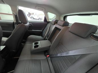 Toyota Auris VVT-h Icon Tech