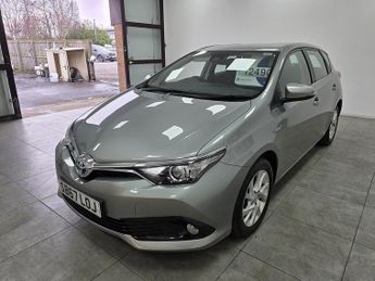 Toyota Auris VVT-h Icon Tech