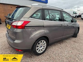 Ford Grand C-Max TDCi Titanium