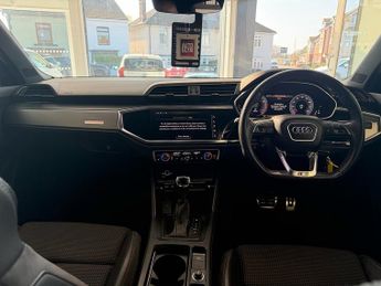 Audi Q3 1.5 TFSI CoD 35 S line SUV 5dr Petrol S Tronic Euro 6 (s/s) (150