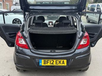 Vauxhall Corsa 1.2 16V Exclusiv Hatchback 5dr Petrol Easytronic Euro 5 (A/C) (8