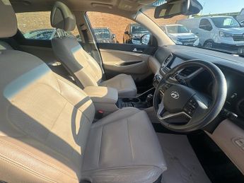 Hyundai TUCSON CRDi Blue Drive Premium SE
