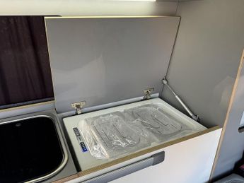 Volkswagen Transporter T6 T32 150 DSG SWB