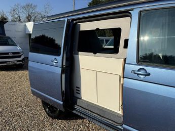 Volkswagen Transporter T6 T32 150 DSG SWB