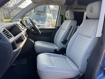Volkswagen Transporter T6 T32 150 DSG SWB