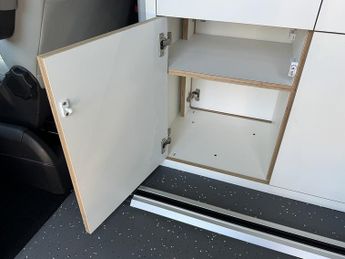 Volkswagen Transporter T6 T32 150 DSG SWB