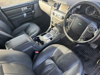 Land Rover Discovery 4 3.0 SD V6 XS SUV 5dr Diesel Auto 4WD Euro 5 (255 bhp)