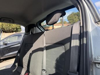 Vauxhall Corsa 1.4 16V Design Hatchback 5dr Petrol Auto Euro 5 (A/C) (100 ps)