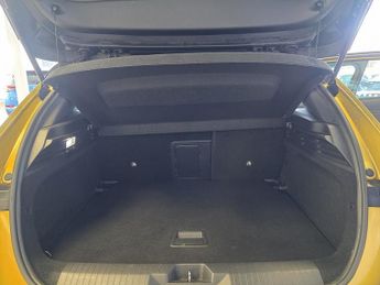 Vauxhall Astra 1.2 Turbo Ultimate Hatchback 5dr Petrol Auto Euro 6 (s/s) (130 p