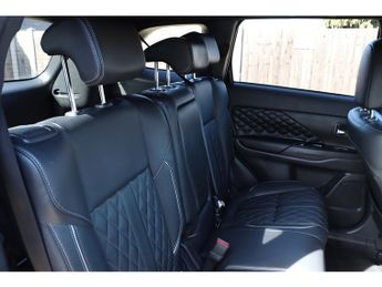 Mitsubishi Outlander h TwinMotor Exceed