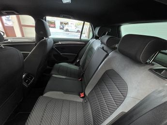 Volkswagen Golf TDI R-Line Edition