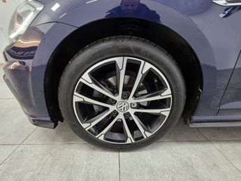 Volkswagen Golf TDI R-Line Edition