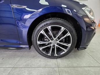 Volkswagen Golf TDI R-Line Edition