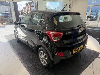 Hyundai i10 1.2 Premium Hatchback 5dr Petrol Auto Euro 6 (87 ps)