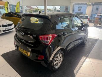 Hyundai i10 1.2 Premium Hatchback 5dr Petrol Auto Euro 6 (87 ps)