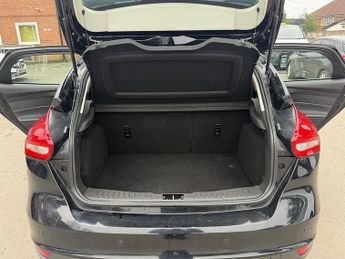 Ford Focus 1.0T EcoBoost Titanium X Hatchback 5dr Petrol Auto Euro 6 (s/s) 