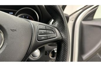 Mercedes-Benz GLA GLA200 Sport