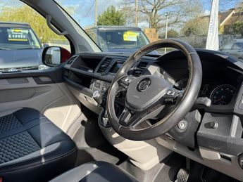 Volkswagen Transporter T6 T30 150 SWB Highline