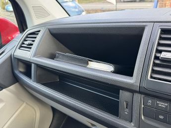 Volkswagen Transporter T6 T30 150 SWB Highline