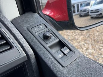 Volkswagen Transporter T6 T30 150 SWB Highline