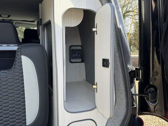 Volkswagen Transporter T6 T30 150 SWB Highline