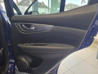 Nissan Qashqai 1.3 DIG-T Tekna SUV 5dr Petrol DCT Auto Euro 6 (s/s) (160 ps)