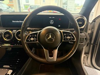 Mercedes-Benz A Class 1.3 A180 Sport (Executive) Hatchback 5dr Petrol 7G-DCT Euro 6 (s