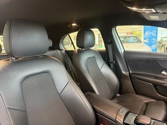 Mercedes-Benz A Class 1.3 A180 Sport (Executive) Hatchback 5dr Petrol 7G-DCT Euro 6 (s