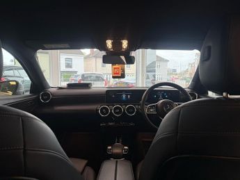 Mercedes-Benz A Class 1.3 A180 Sport (Executive) Hatchback 5dr Petrol 7G-DCT Euro 6 (s