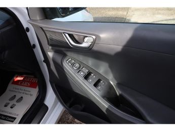 Hyundai IONIQ h-GDi Premium
