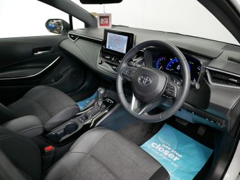 Toyota Corolla VVT-h Design