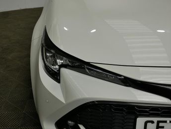 Toyota Corolla VVT-h Design