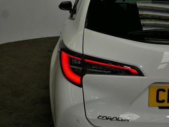 Toyota Corolla VVT-h Design