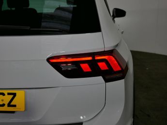 Volkswagen Tiguan TSI R-Line