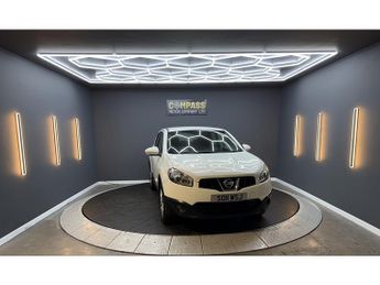 Nissan Qashqai 1.6 Acenta SUV 5dr Petrol Manual 2WD Euro 5 (s/s) (117 ps)