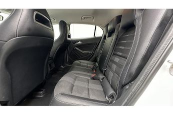 Mercedes-Benz GLA GLA180 Urban Edition