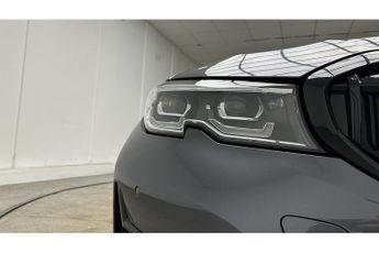 BMW 3 Series 320d MHT SE Pro