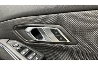 BMW 3 Series 320d MHT SE Pro